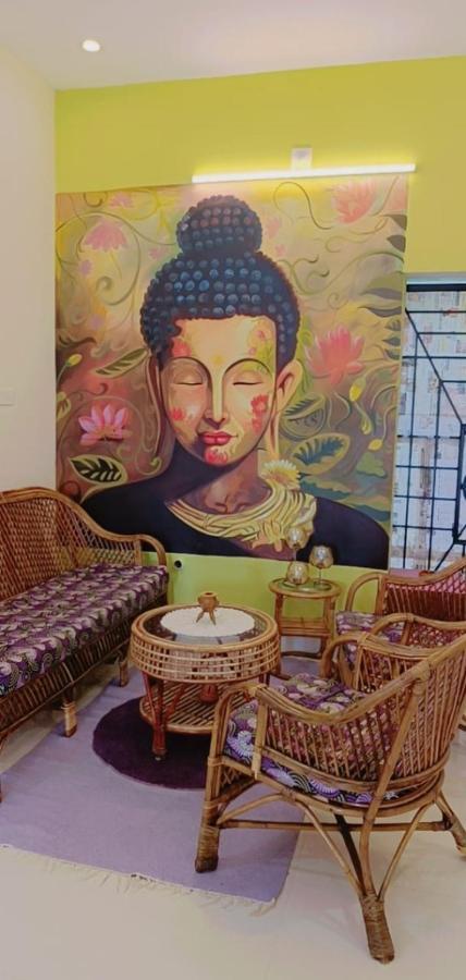 Funk Monk Hostel Auroville Bagian luar foto